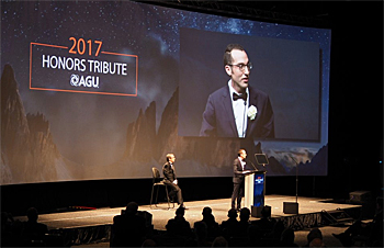 dws-agu2017-honours-ceremony-350px