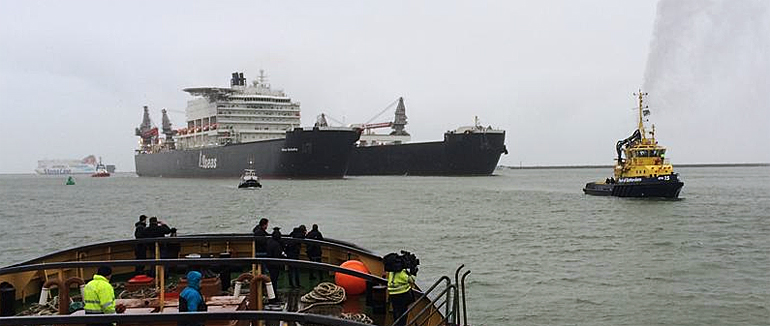 dws-allseas-pieter-schelte-arrival-rotterdam-770px