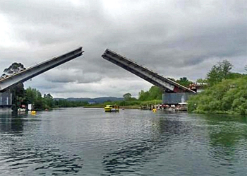 dws-antea-bridge-cau-cau-river-350px