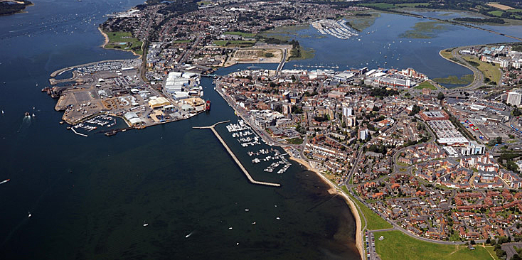 dws-bam-nuttall-poole-harbour-aerial-725px