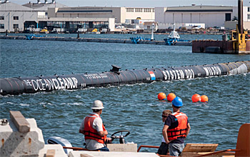 dws-ocean-cleanup-barrier-engineers-350px