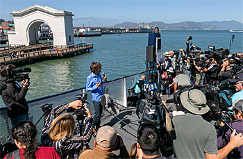 dws-ocean-cleanup-press-conference-350px