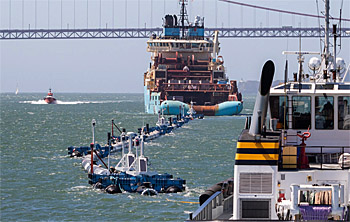 dws-ocean-cleanup-tug-barrier-350px