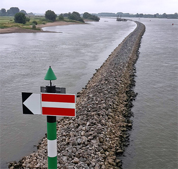 dws-rftr-groynes-dam-waal-bank-channel-350px