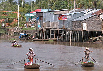 dws-schultz-vietnam-mekong-delta-plan-housing-350px