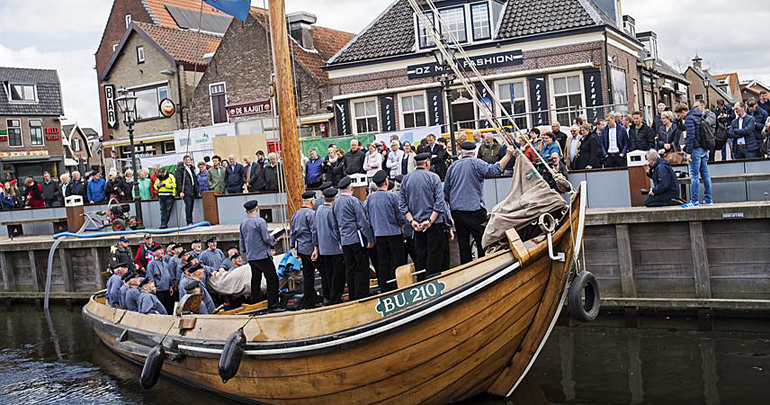 dws-sfcb-spakenburg-fishermen-770px