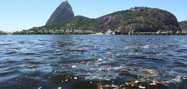 dws-tauw-guanabara-pollution2-770px