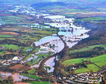 dws-team-oord-exeter-flooded-valley-2012-350px