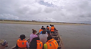 dws-tud-ghana-wing-boat-350px