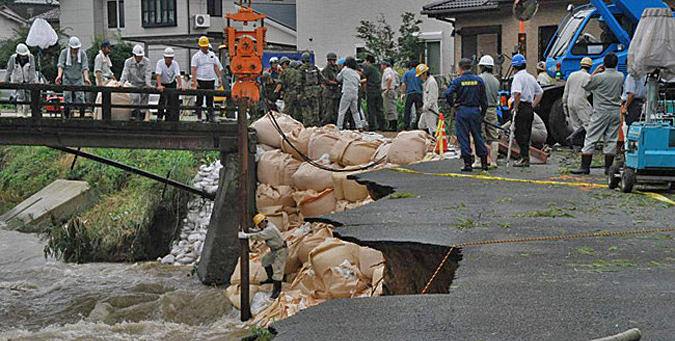 dws-unesco-ihe-pearl-japan-koura-floods-2012-675px-1