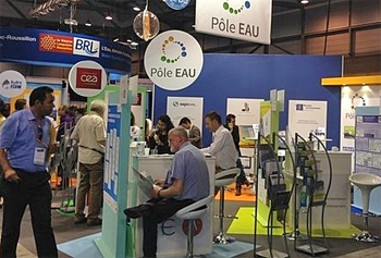 dws-water-alliance-pole-eau-loi-booth2-350px