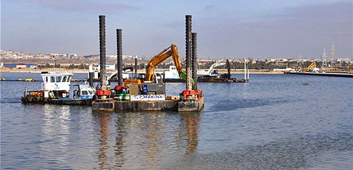 dws-wibo-lake-bakoe-azerbeidjan-dredging-770px-1