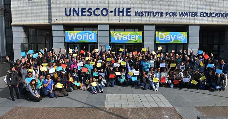 dws-wwd2016-unesco-ihe-students-770px