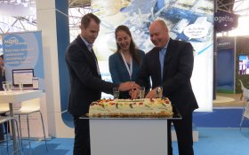 CEO Stephan Bocken of Paques cuts a cake to celebrate the delivery of the 1500th Biopaq waste water treatment plant.