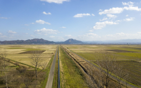 Waterworks – Hachirogata Lake. Image courtesy of Luuk Kramer