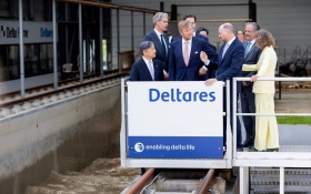 Visit of His Majesty the Emperor of Japan and his majesty King Willem-Alexander to Deltares. Photocredits: Deltares