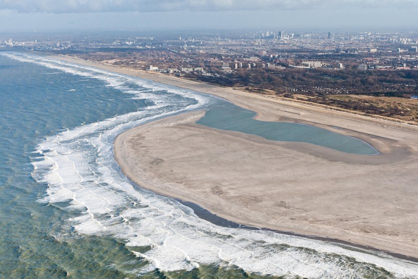 The hooked-shaped peninsula called the Sand Motor in 2011