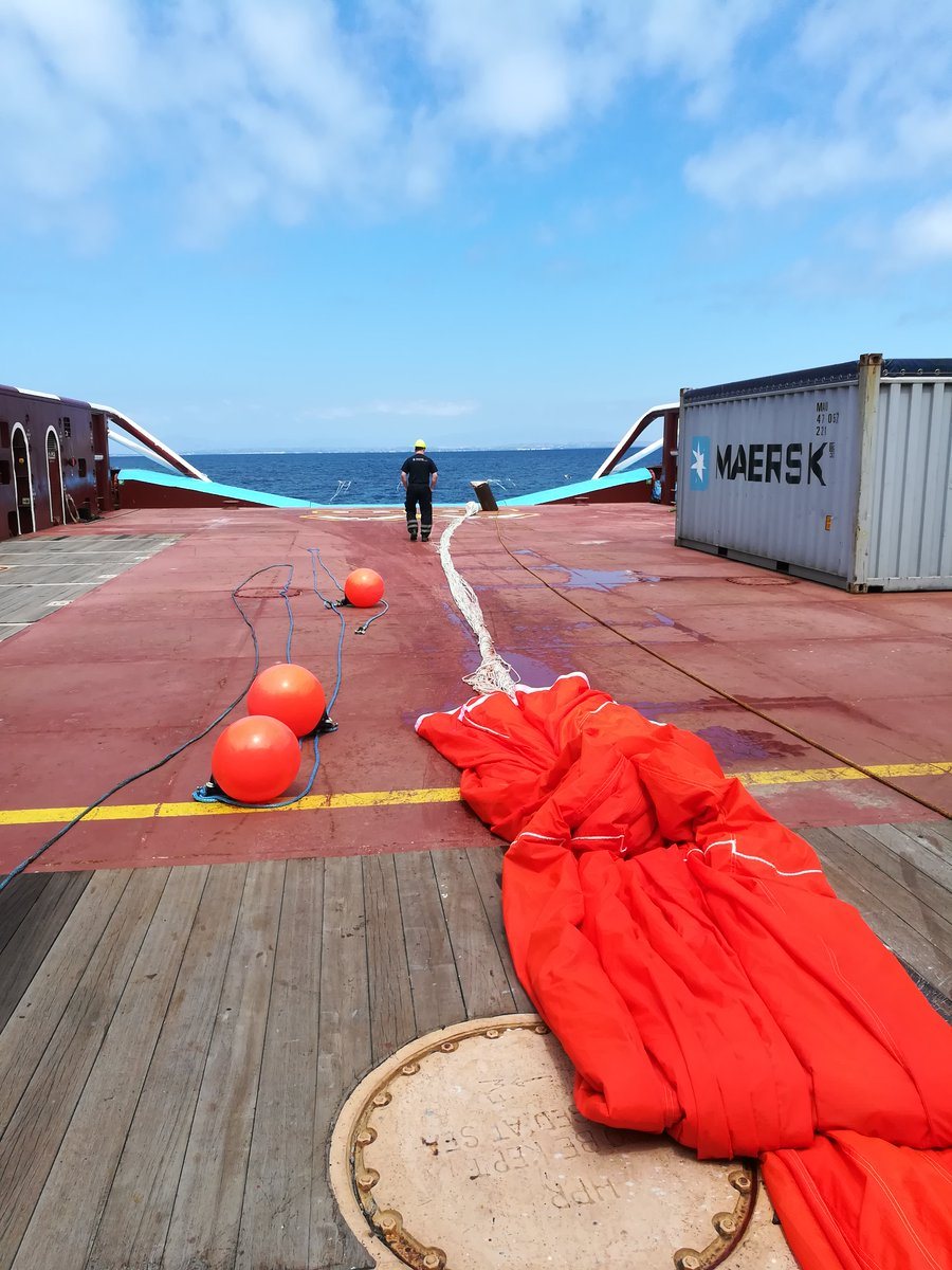 The parachute sea anchor of The Ocean Cleanup