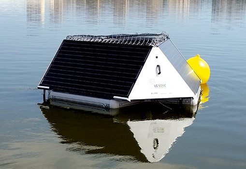 Floating MPC Buoy for the control of algal bloom