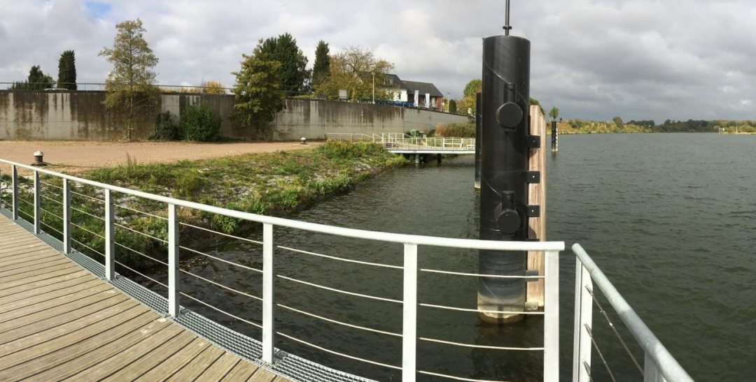 Embankment along river Meuse near Neer, the Netherlands