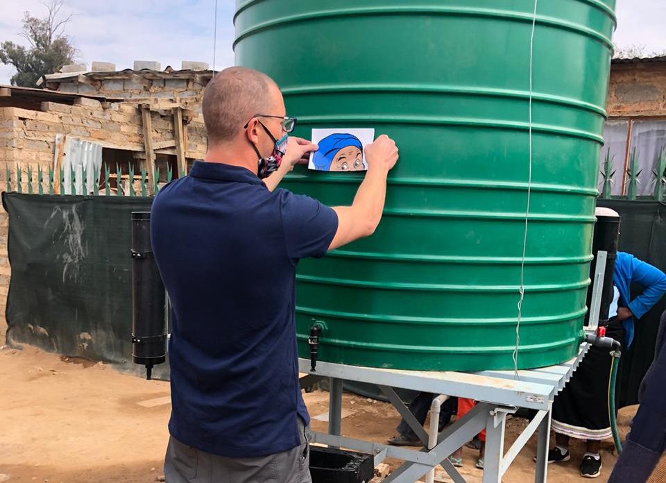 Information for proper hand washing on water tank in south africa