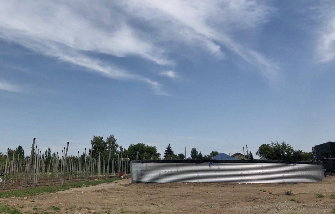 Water storage tank to guarantee enough water during the week.