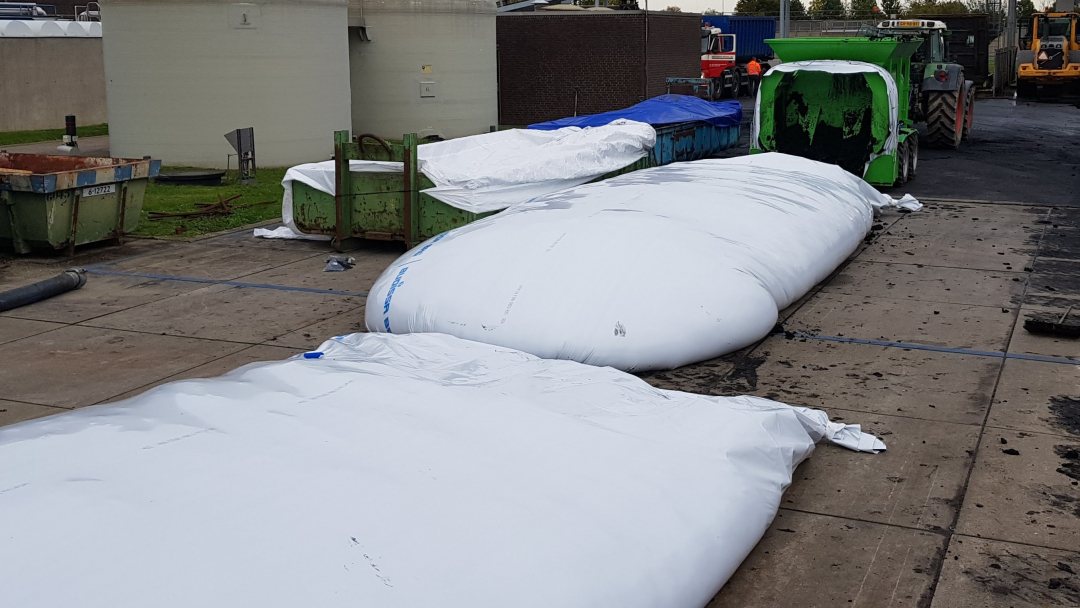 Bags for temporary storage of sewage treatment sludge