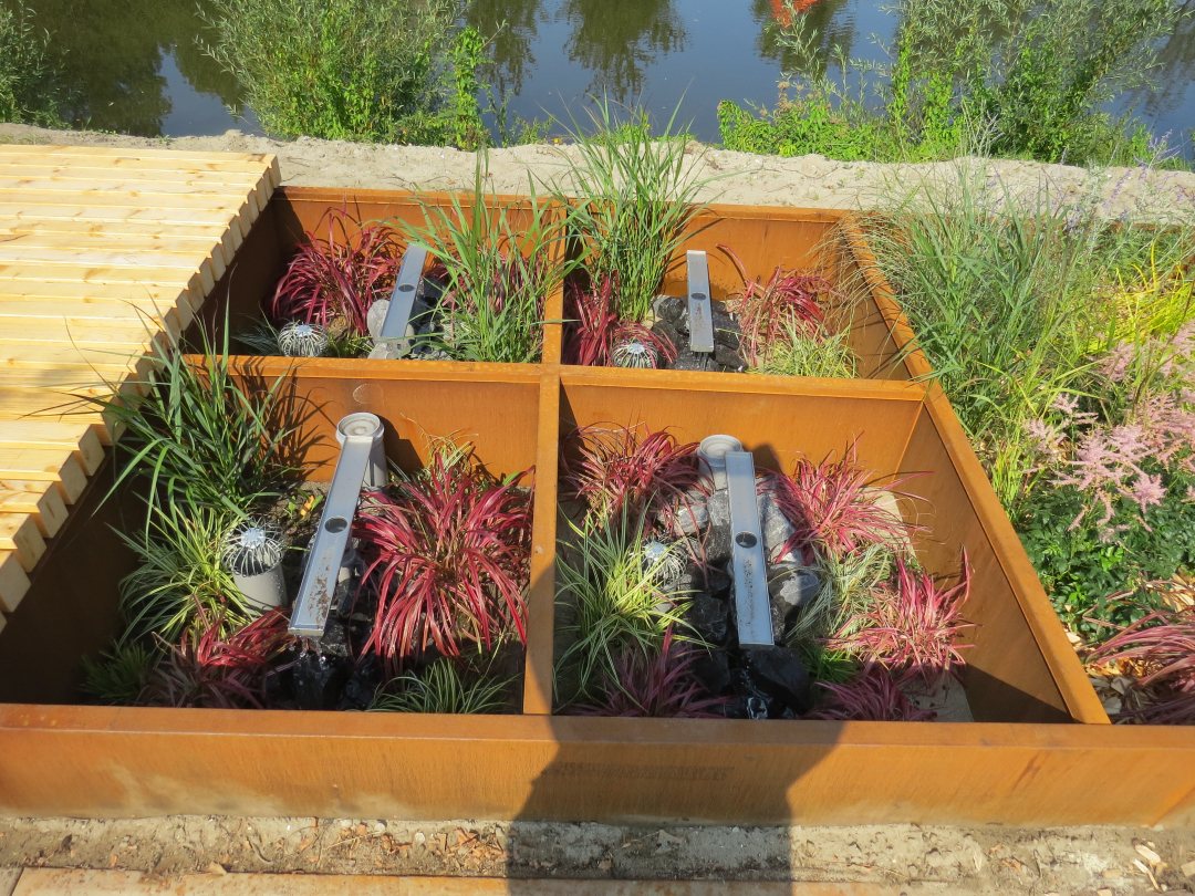 Testing of four filtration concepts for Bluebloqs on the campus of Delft University of Technology