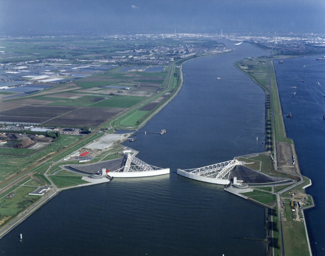 Dutch storm surge bariier Maeslantkering that automatically closes when the sea level peaks.