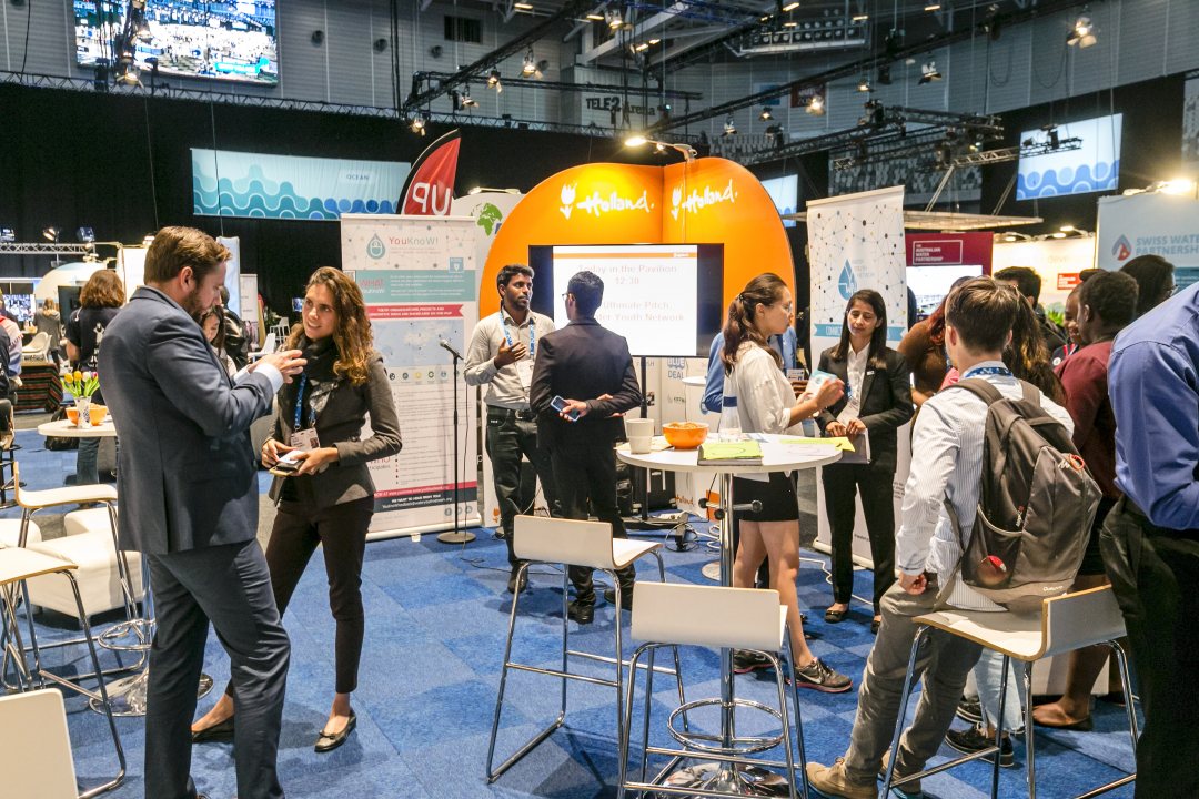 Young water professionals at the Dutch pavilion of the Stockholm world water week in 2019