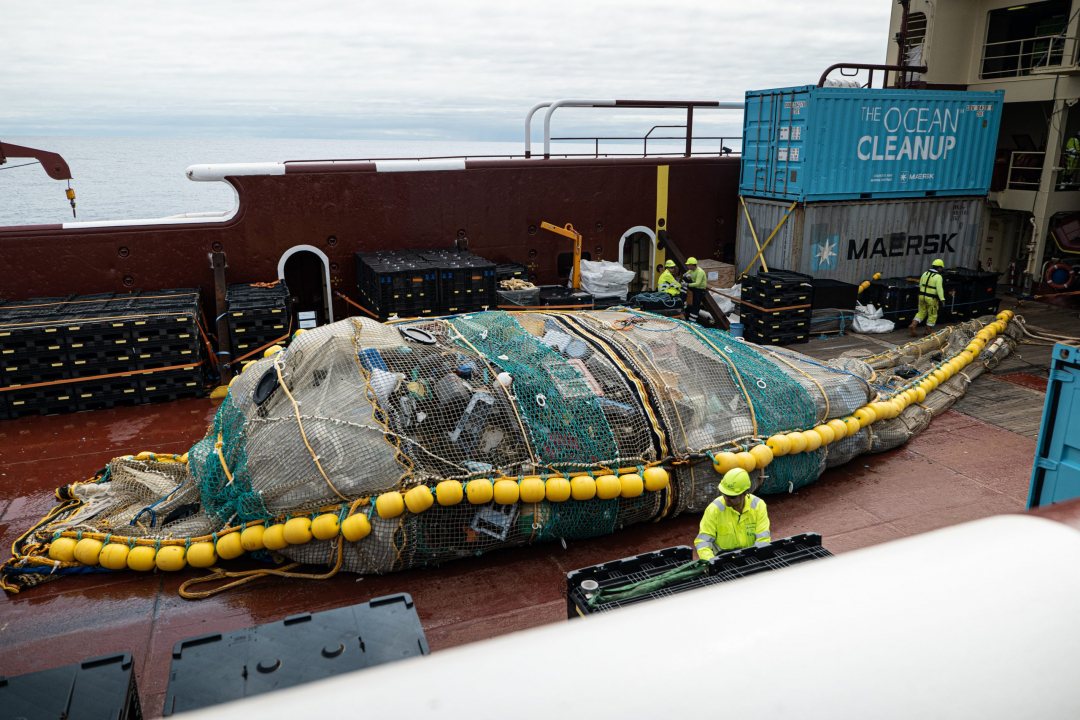 The Ocean Cleanup Successfully Catches Plastic in Great Pacific Garbage Patch • Press Release • The Ocean Cleanup