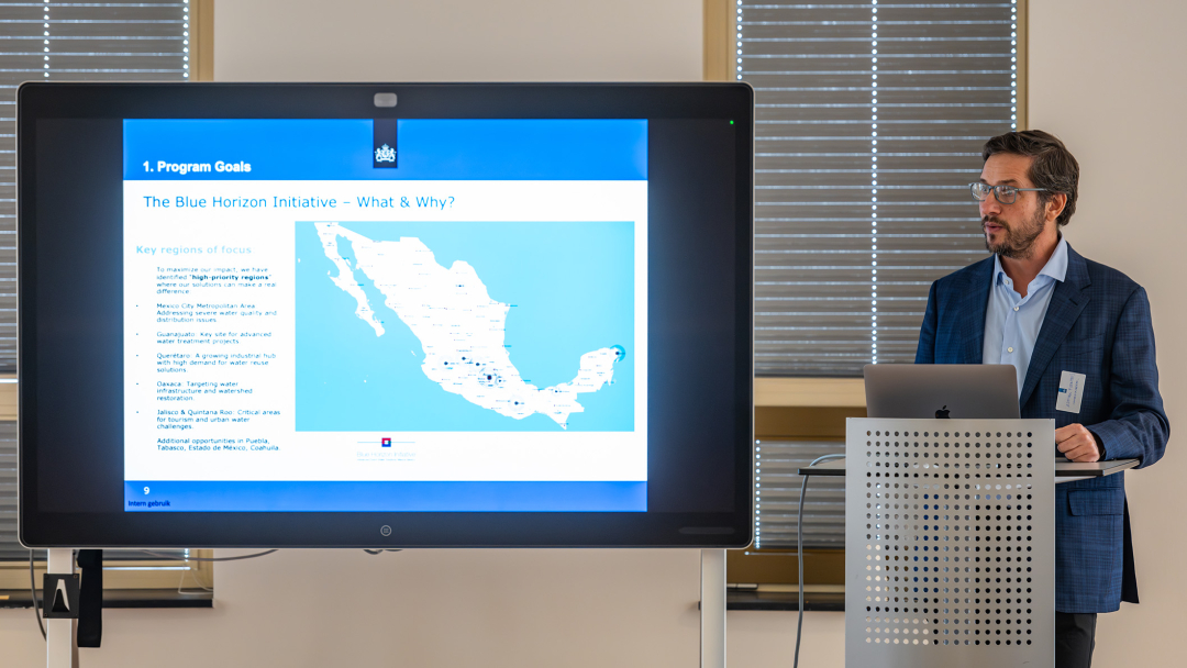 Adrian Puentes of BD+P speaking at the launch of the PIB Blue Horizon Initiative in February 2025 in The Hague. Photo: Netherlands Enterprise Agency