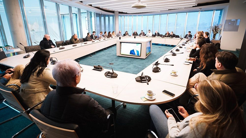 Rio Grande do Sul's delegation learning about Rotterdam's climate resilience. Photo: NBSO Porto Alegre