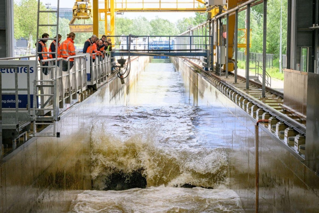 The Atlantic Basin, Deltares' wave and current facility, where researchers study how turbine foundations respond to waves, tides and currents under storm conditions. Photocredits: Deltares