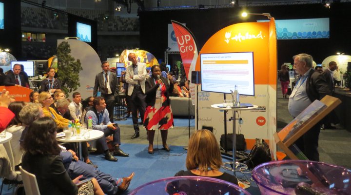 Stockholm world water week presentation water guideline green climate fund at Holland pavilion