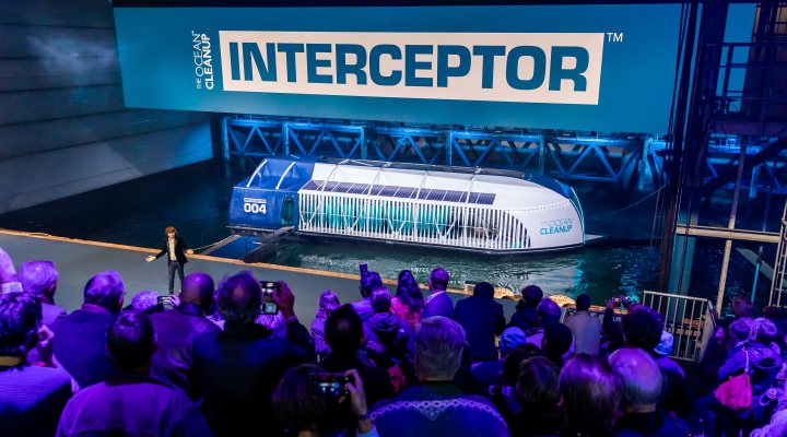 Presentation by Boyan Slat of the Ocean Clesnup Foundation of the Interceptor to collect plastic garbage from rivers.