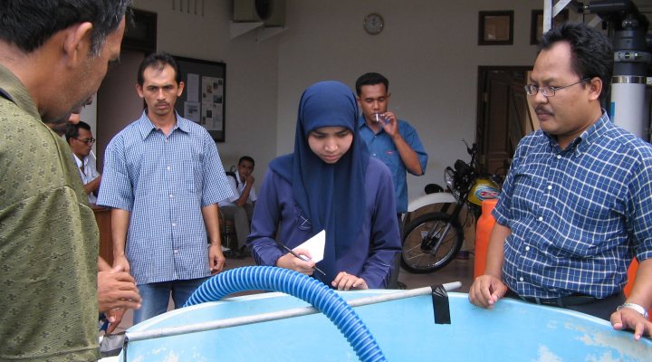 Training session on water treatment