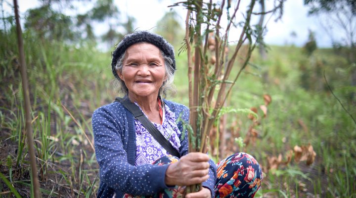 Linda Deconlay of the Philippine, one of the participants in the Ridge to Coast project