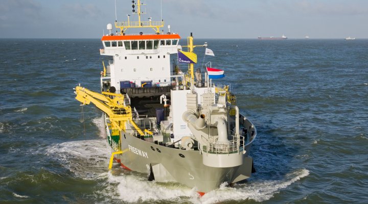 Hopper dredger Freeway of Royal Boskalis