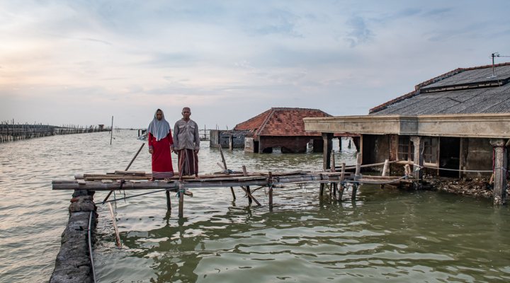 Flooding in Semarang, Indonesia (photo: Cynthia van Elk/Water as leverage)