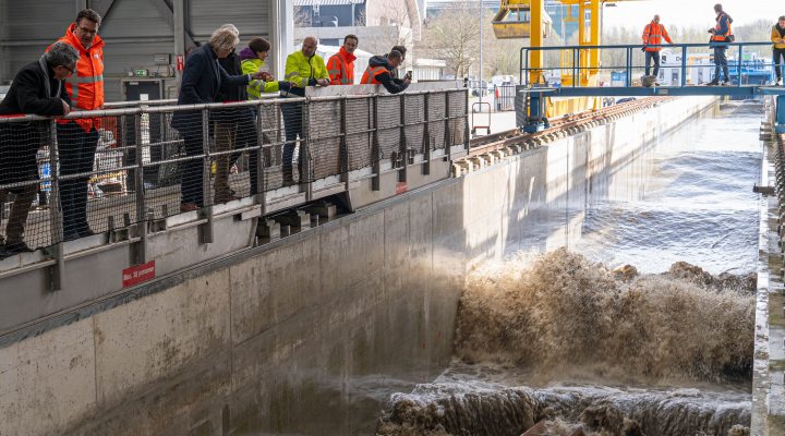 Deltares flume clay test
