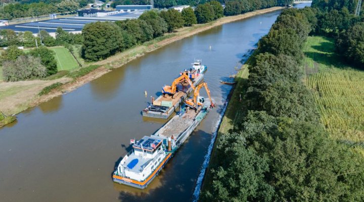 Van Oord's image of the Twente canal.