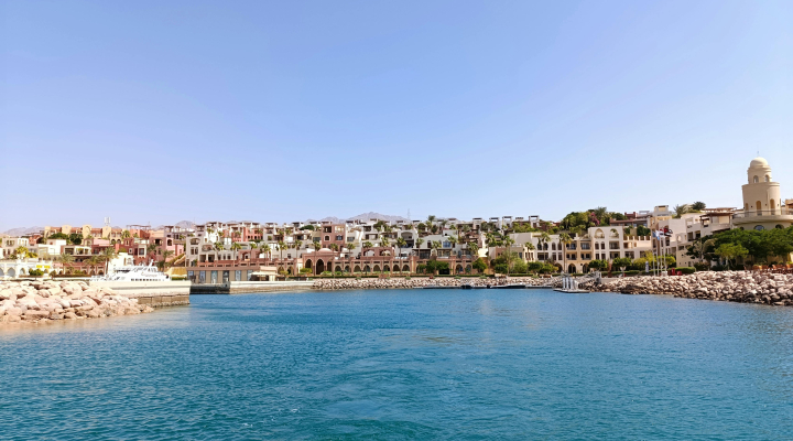 Waterfront View of Aqaba, Jordan. Photo: Pexels
