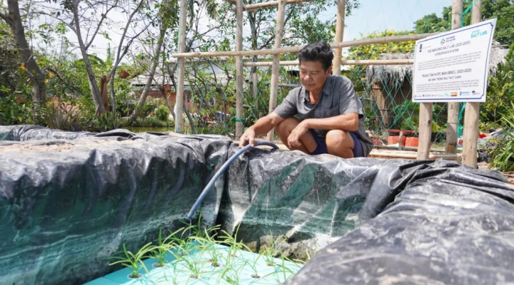 Salt Mekong lab. Partners for Water project