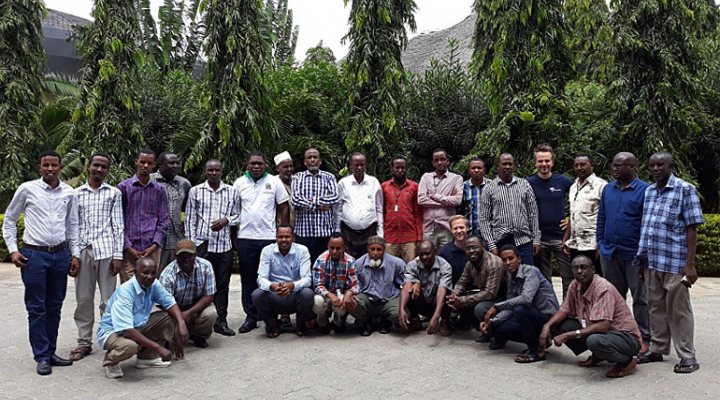 dws-acacia-kenya-workshop-participants-770px