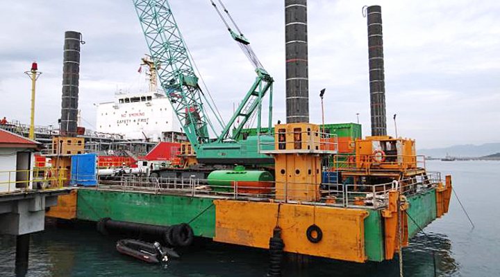 dws-bam-chandra-asri-jetty-cilegon-770px-1