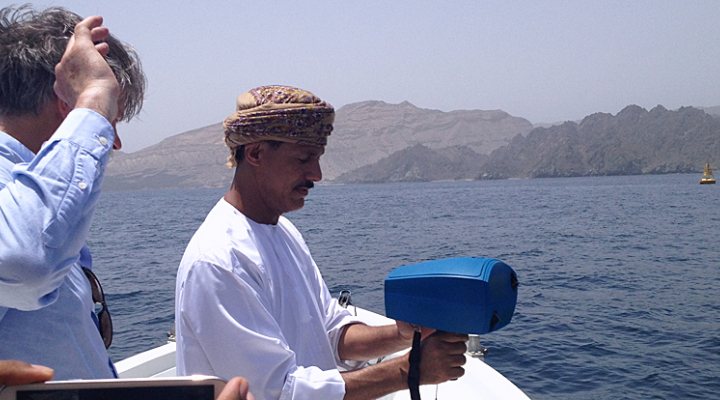 dws-bluelegmonitor-wisp-oman-770px-1