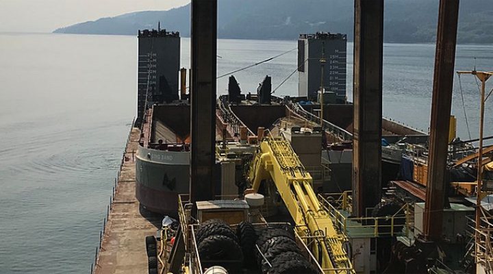 dws-boskalis-lng-canada-first-equipment-august-770px