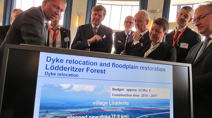 dws-de-nl-dessau-king-lodderitzer-770px