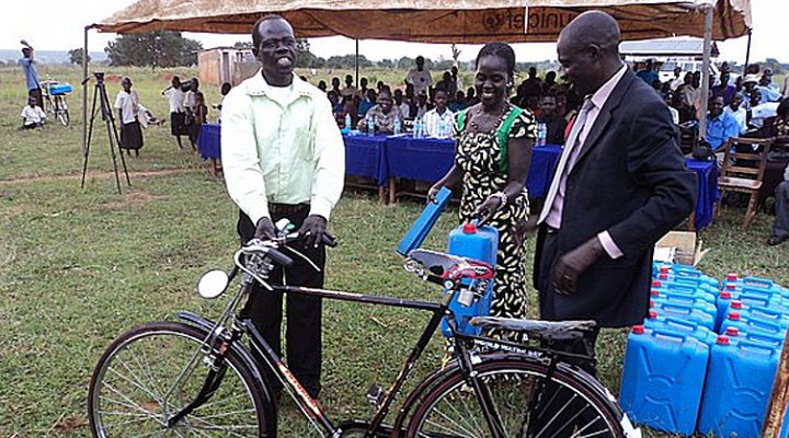 dws-dutch-wash-alliance-opio-thomas-orom-uganda-770px-1